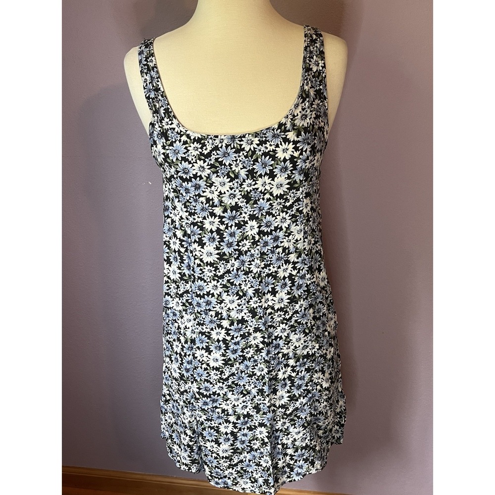 American Eagle Blue Floral Mini Spring Dress Smocked Back Size Medium‎